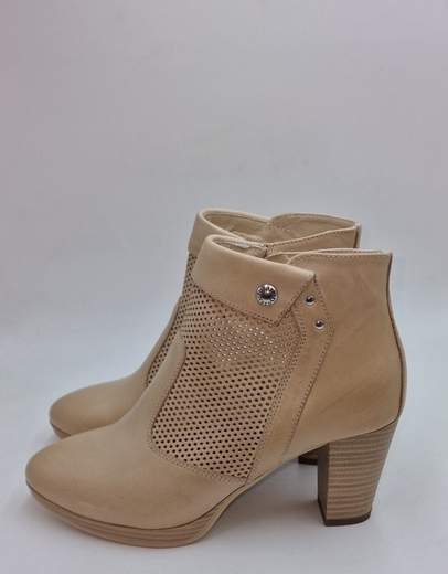 NERO GIARDINI STIVALETTO IN PELLE