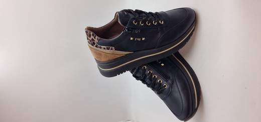 NERO GIARDINI 617360