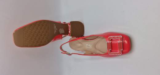 CAPELLI ROSSI CHANEL IN NAPLAK