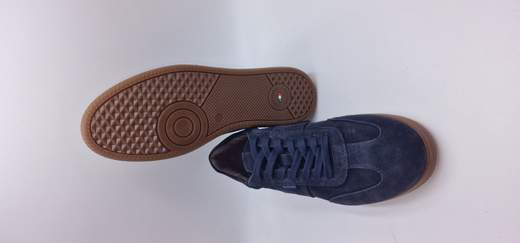 NERO GIARDINI SNEAKER IN CAMOSCIO