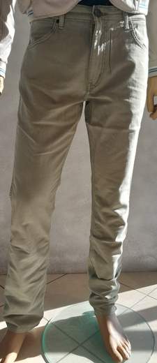 WRANGLER  GREENSBORO  803 REGULAR STRAIGHT