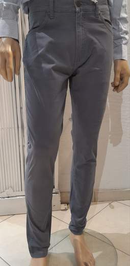 WRANGLER  LARSTON 812 TAPERED